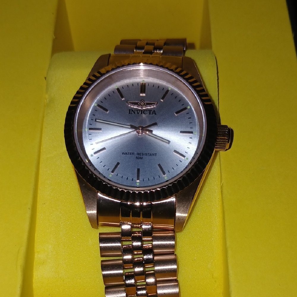 Elegant Two-Tone Rose Gold and Silver Watch with Jubilee Bracelet